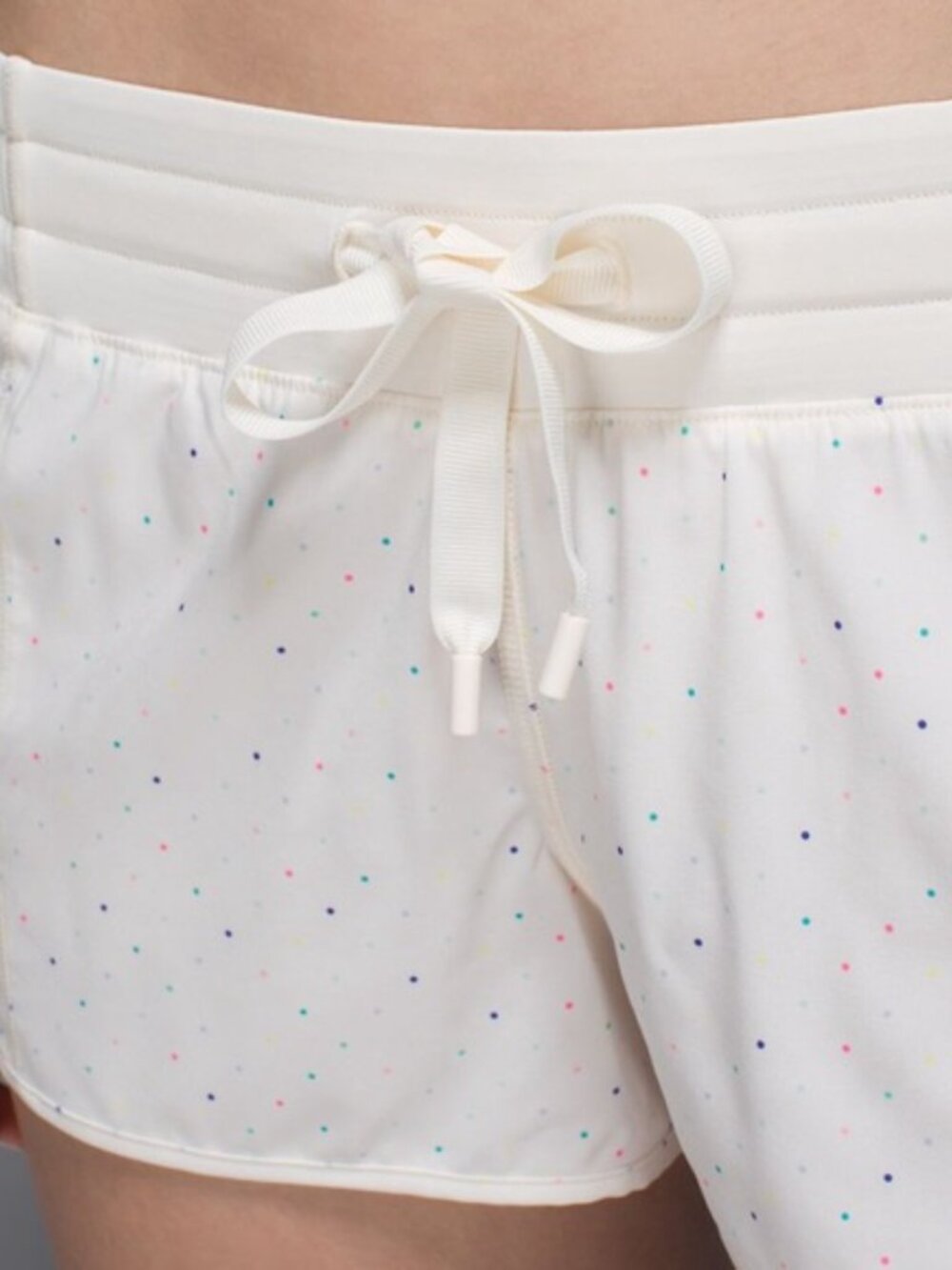 LuluLemon - Swift Ultra White Confetti Running Shorts